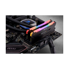 ז.לנייח Corsair Vengeance RGB PRO 32GB 2X16 3200MHZ DDR4 c16